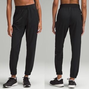 Lululemon License to Train High-Rise Pant